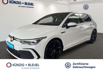 Volkswagen Golf, 2023