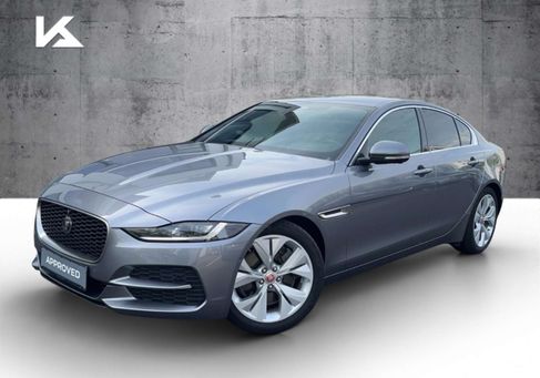 Jaguar XE, 2021