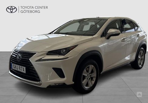 Lexus NX, 2020