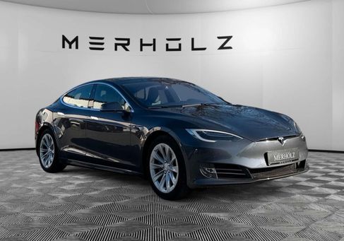 Tesla Model S, 2018