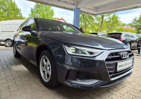 Audi A4, 2022