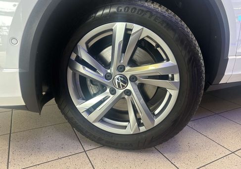 Volkswagen T-Roc, 2023