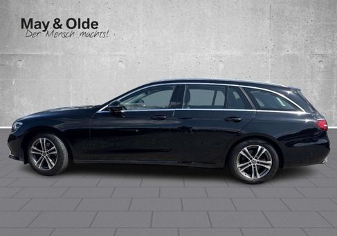 Mercedes-Benz E 220, 2023 2