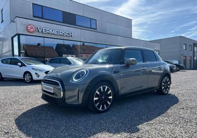 MINI, 2021