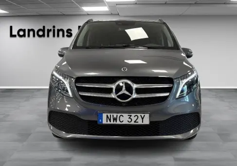 Mercedes-Benz V 300, 2023