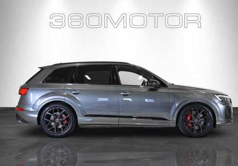 Audi Q7, 2024 3