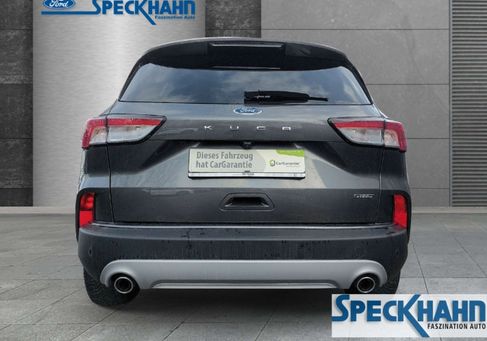 Ford Kuga, 2022
