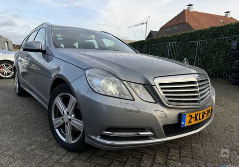 Mercedes-Benz E 200, 2012