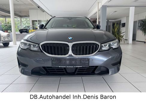 BMW 320, 2020