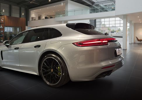 Porsche Panamera, 2020