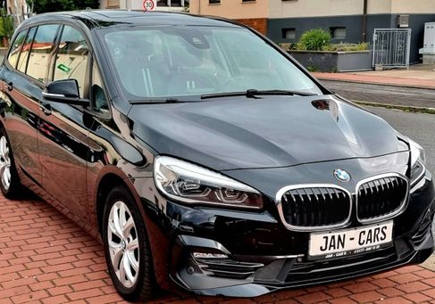 BMW 218, 2022