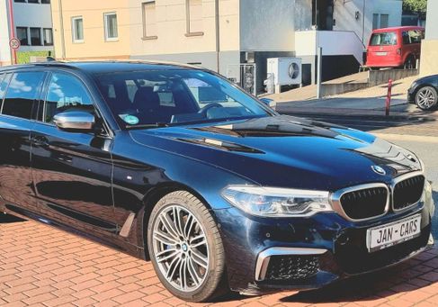 BMW 550, 2019