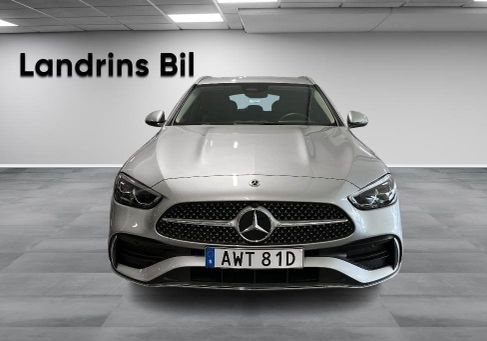 Mercedes-Benz C 300, 2025