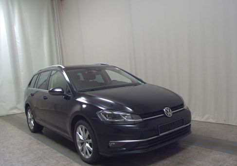Volkswagen Golf, 2020 3