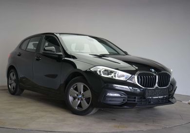 BMW 118, 2022