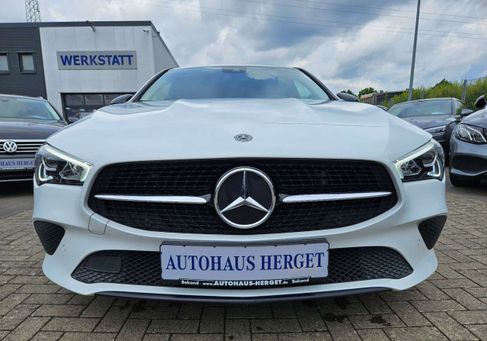 Mercedes-Benz CLA 200, 2020