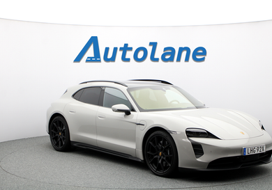 Porsche Taycan, 2022