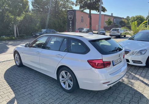 BMW 318, 2018