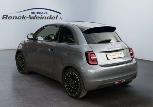 Fiat 500, 2022
