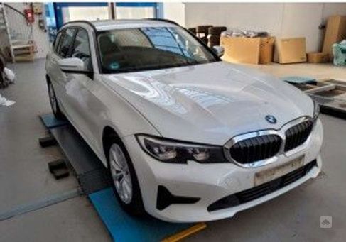 BMW 320, 2020