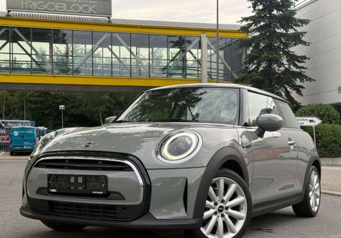 MINI ONE, 2021