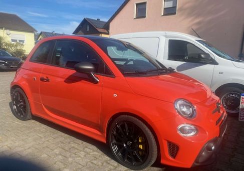 Abarth 695, 2024