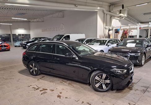 Mercedes-Benz C 200, 2022