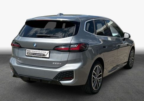 BMW 225, 2022