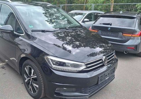 Volkswagen Touran, 2022