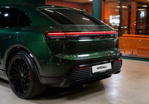Porsche Macan, 2024