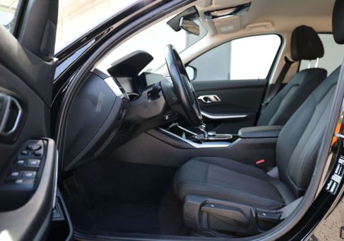 BMW 320, 2021