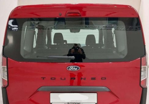 Ford Tourneo Courier, 2025