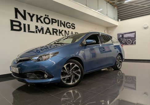 Toyota Auris Touring Sports, 2016