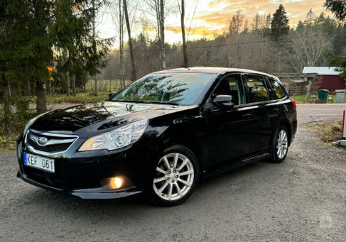 Subaru Legacy, 2010