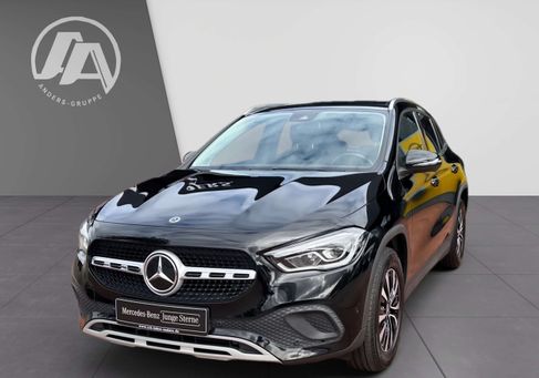 Mercedes-Benz GLA 200, 2022 2