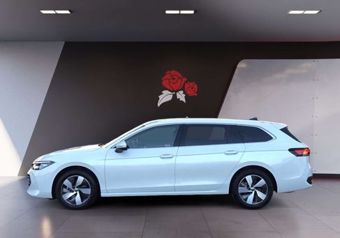 Volkswagen Passat Variant, 2025 3