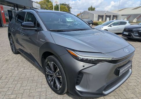 Toyota bZ4X, 2023 3