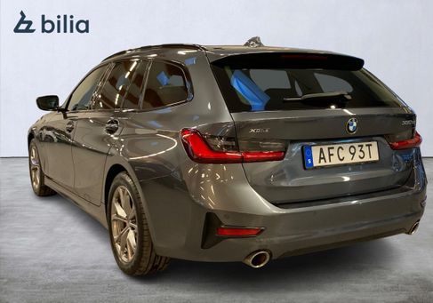 BMW 330, 2021