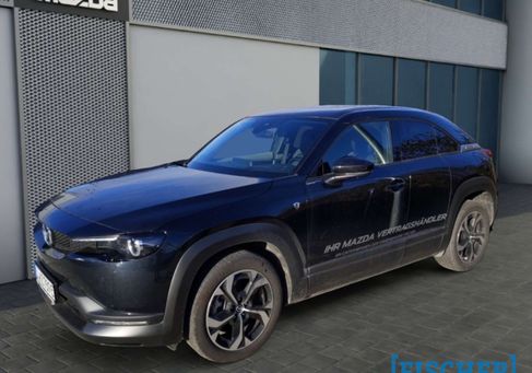 Mazda MX-30, 2023 3