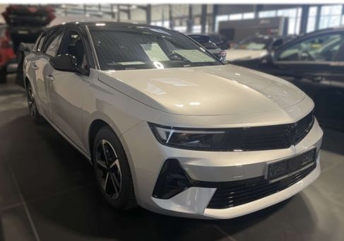 Opel Astra, 2025