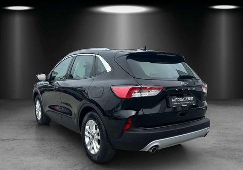 Ford Kuga, 2021