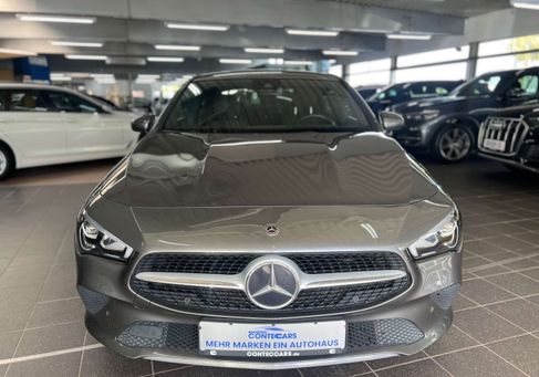Mercedes-Benz CLA 180, 2020