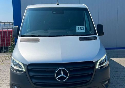 Mercedes-Benz Sprinter, 2021