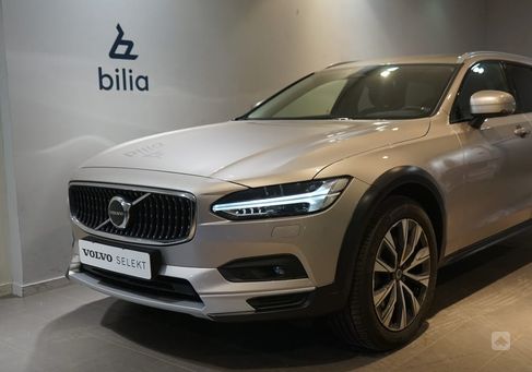 Volvo V90 Cross Country, 2023