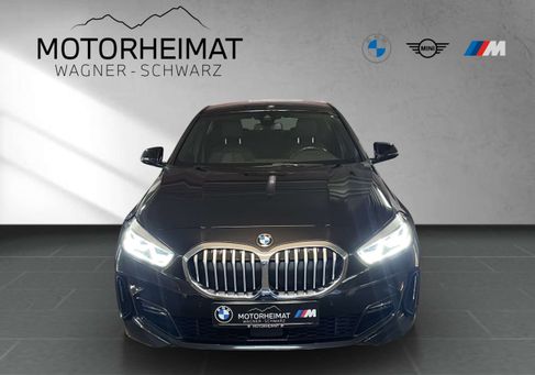 BMW 118, 2024