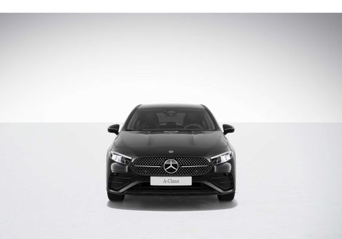 Mercedes-Benz A 200, 2023 2