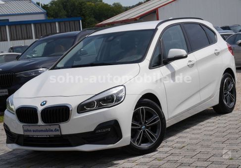 BMW 218, 2021