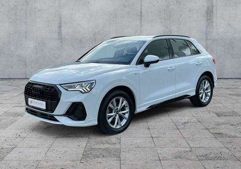Audi Q3, 2023 2
