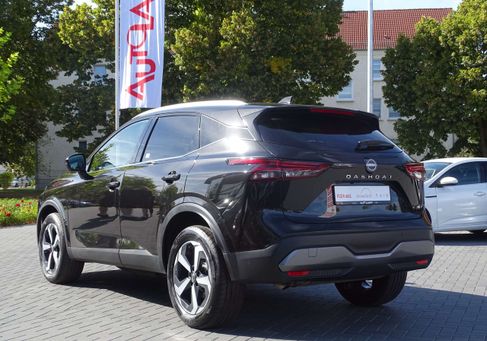 Nissan Qashqai, 2024 3