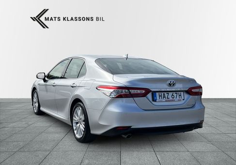 Toyota Camry, 2020